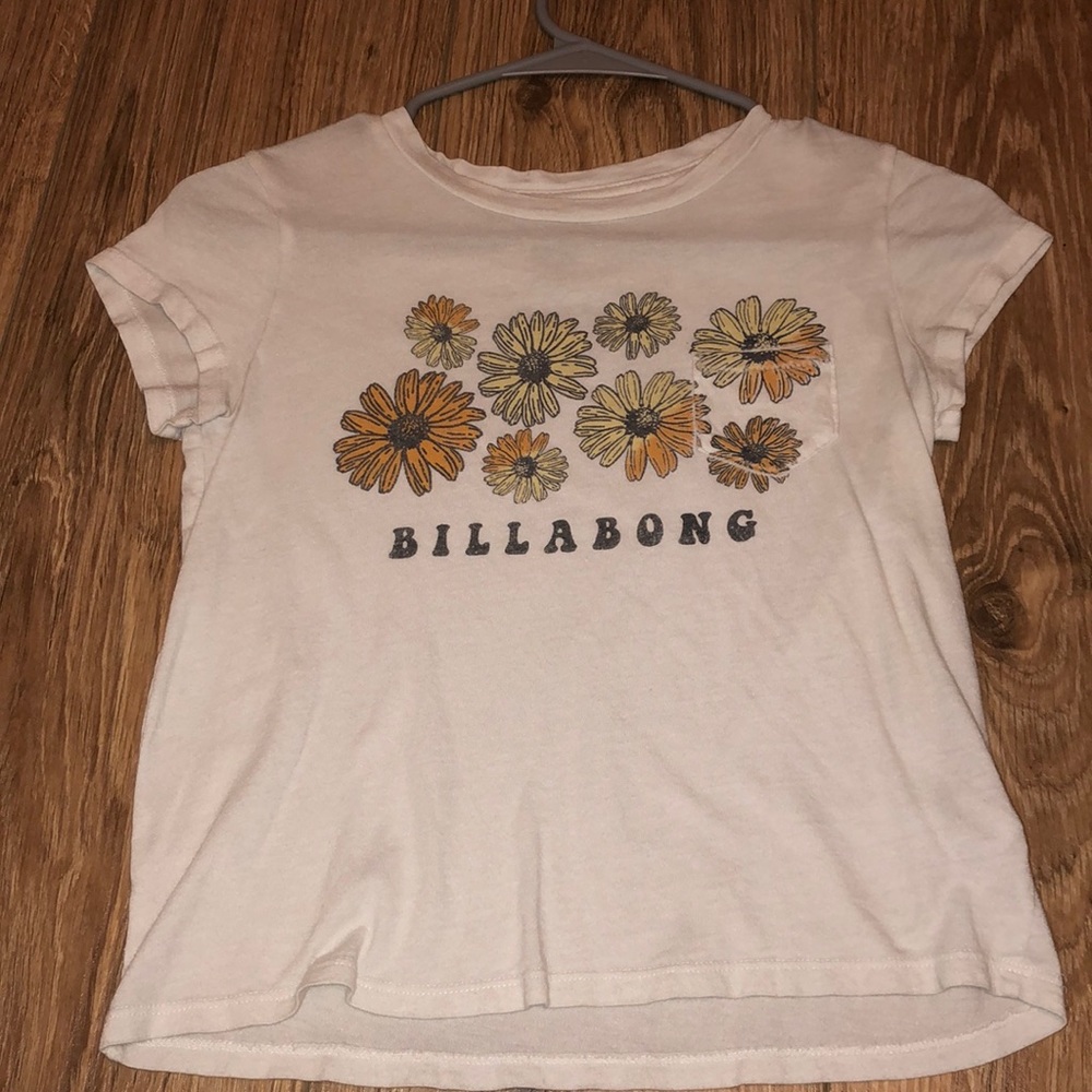 Graphic Billabong tee